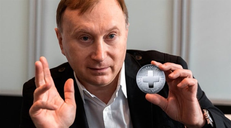 特朗普:不会对“金卡”施加太多限制。