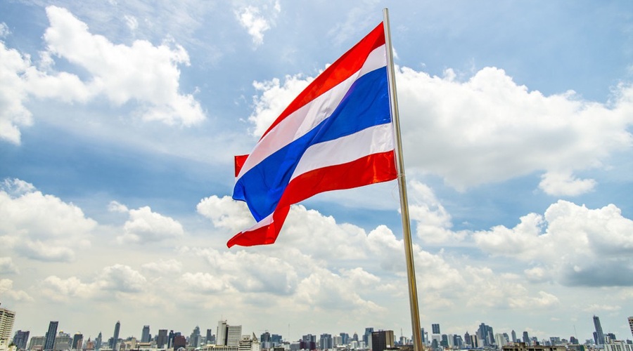 自 12 月中旬以来美国两年期/五年期国债收益率曲线首次出现倒挂。