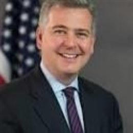 恒指牛熊街货比(56:44)︱2月27日